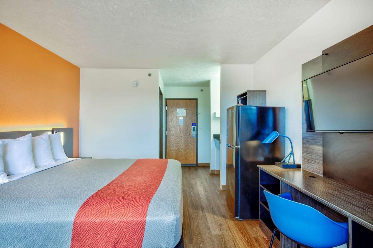 Motel 6-Percival, Ia Council Bluffs Eksteriør billede