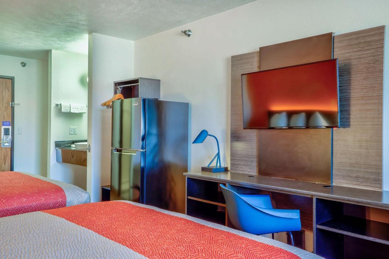 Motel 6-Percival, Ia Council Bluffs Eksteriør billede