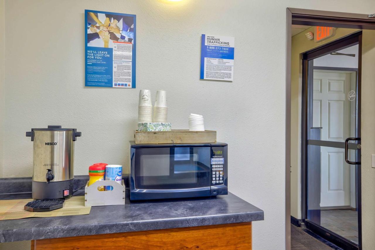 Motel 6-Percival, Ia Council Bluffs Eksteriør billede
