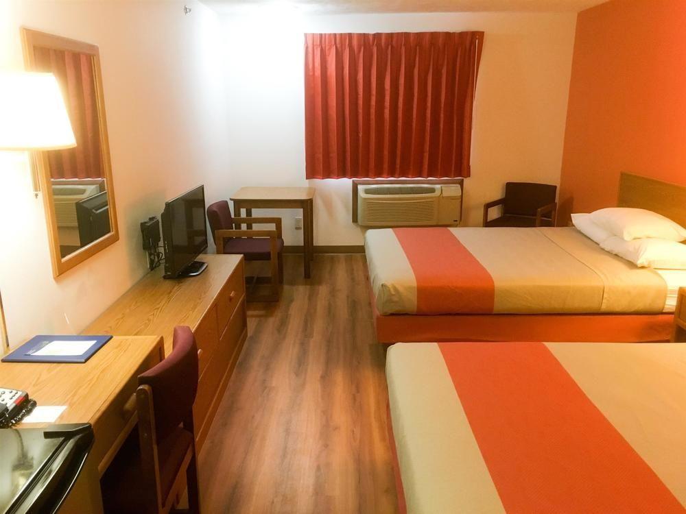 Motel 6-Percival, Ia Council Bluffs Eksteriør billede