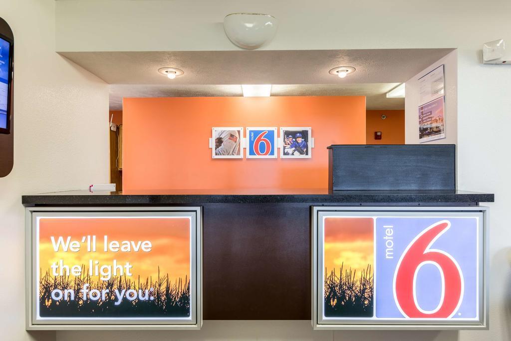 Motel 6-Percival, Ia Council Bluffs Eksteriør billede